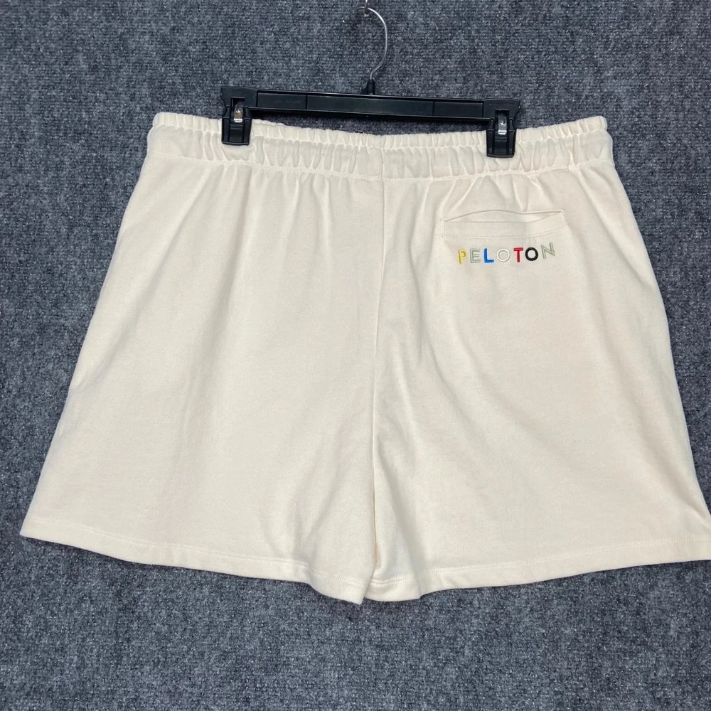 Peloton Cream Sweat Shorts Women's XXL Lounge Gym‎ Activewear Embroidered NWT$68